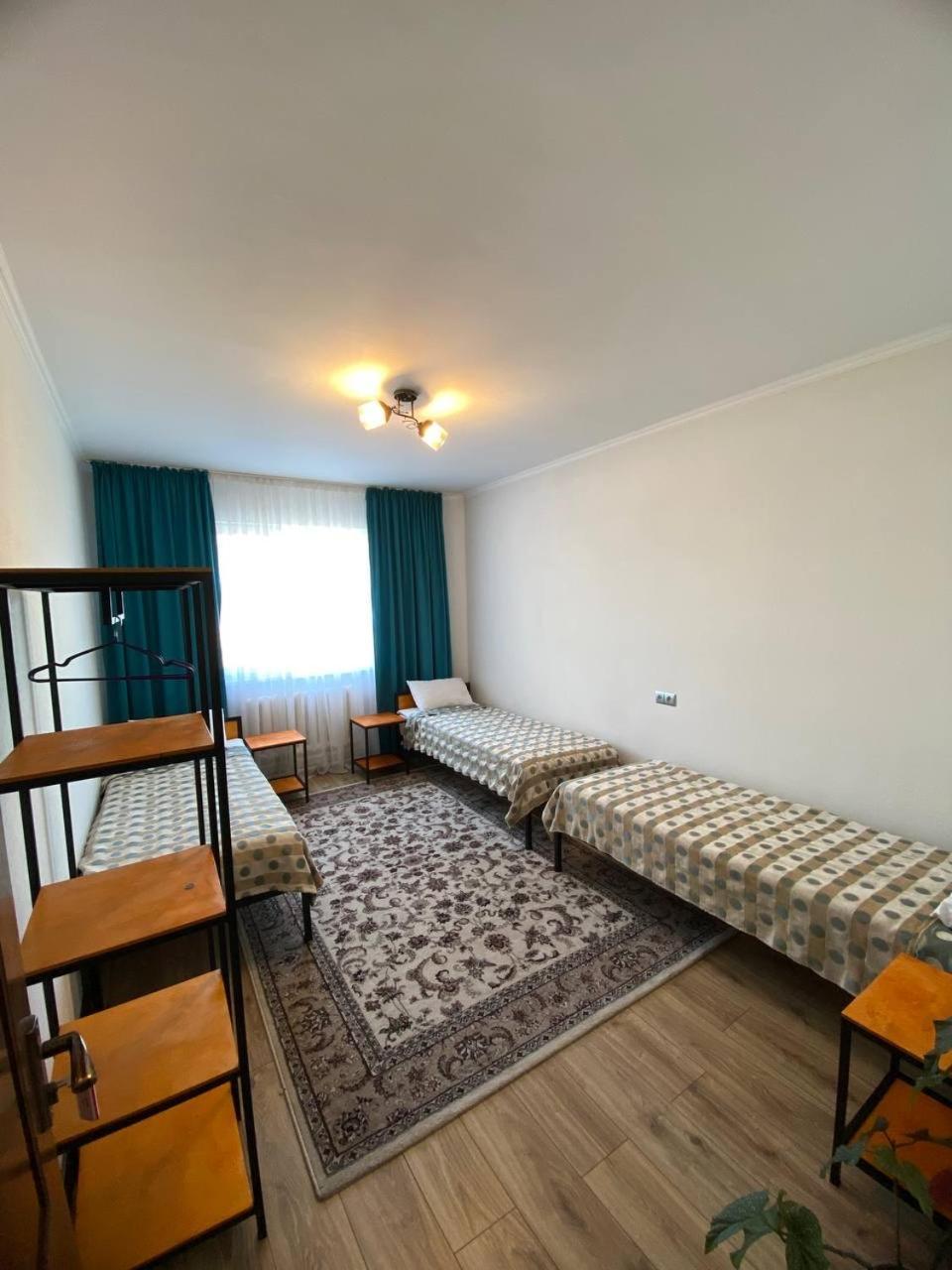 Agyn Guest House Karakol Exterior photo
