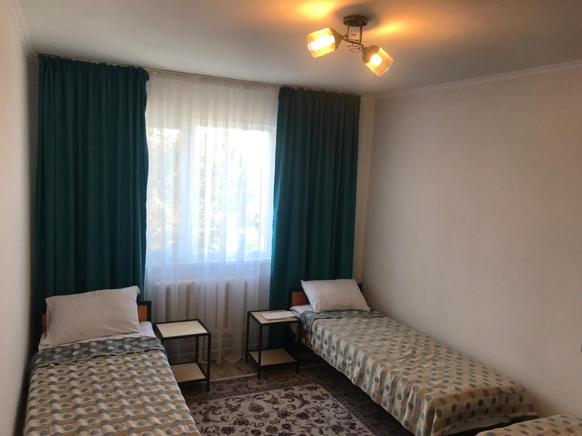 Agyn Guest House Karakol Exterior photo